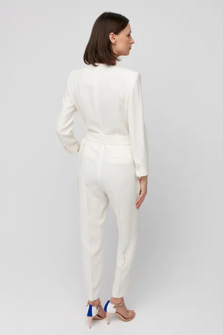 Seitlich gebundener Overall