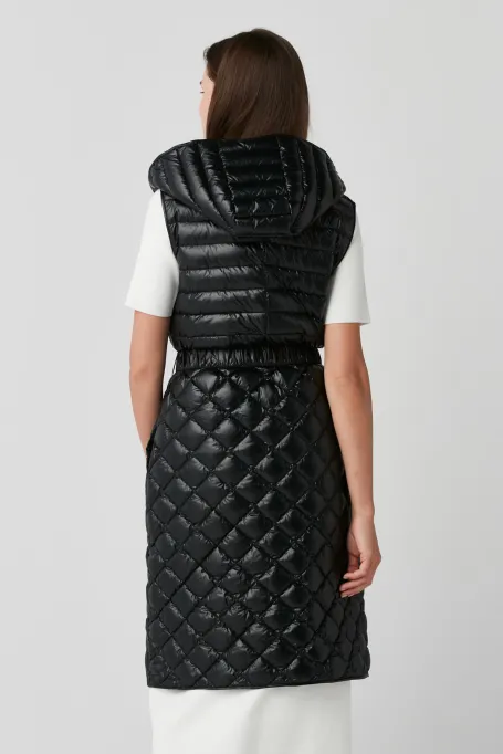 Langer schwarzer Weste mit Kapuze Emma