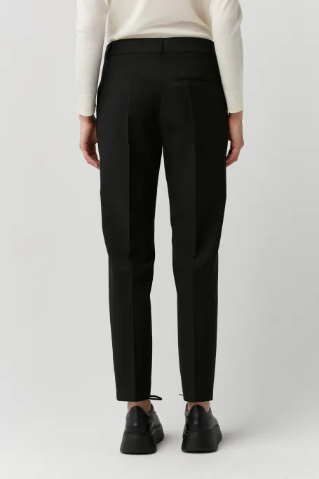 Schwarze Wollhose Lotto zum Anzug