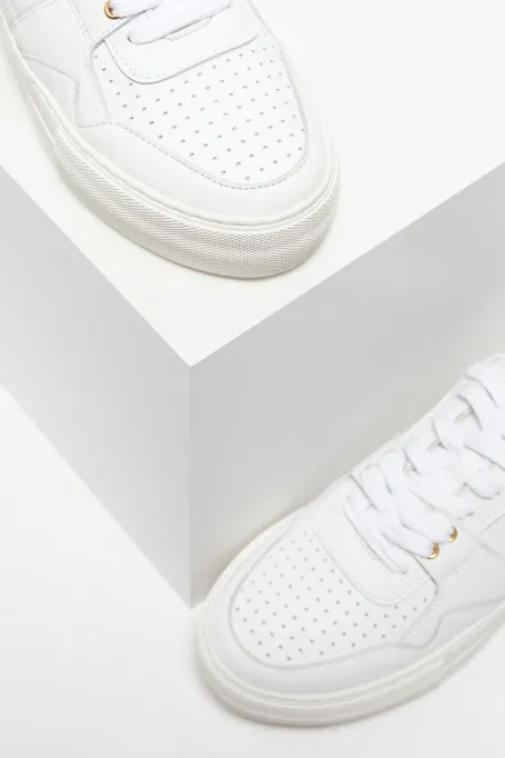 Weiße Ledersneakers