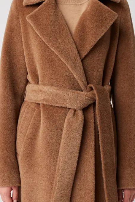 Mantel mit Gürtel aus Suri-Alpakawolle