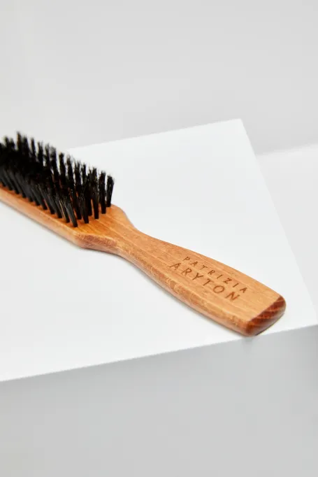 Bürste zur Kleidungs- und Stoffpflege muster