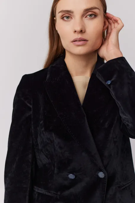 Schwarzer samtener Zweireiher-Blazer