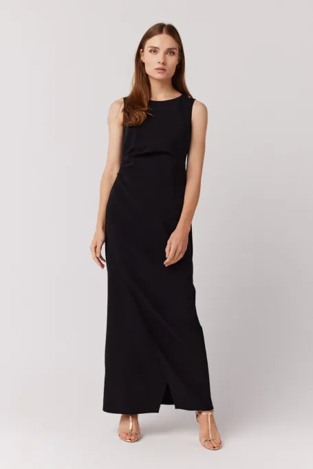 Schwarzes Maxikleid