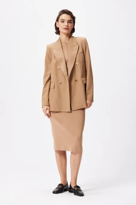Eng anliegendes Kamelhaar-Midikleid ohne Ärmel