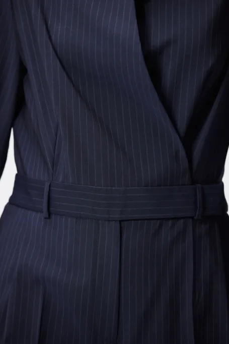 Marineblauer Wollanzug mit Streifen