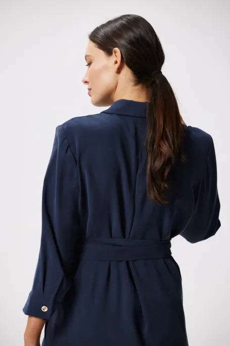 Marineblaue Wickelkleid