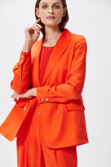 Zweireihiger Blazer zum Anzug