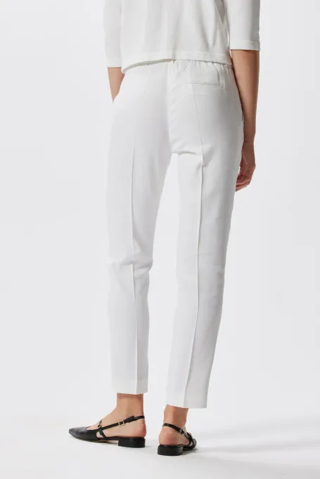 Weiße Leinenhose Lotto zum Anzug