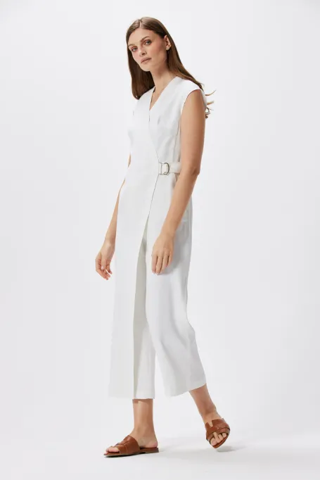 Weißer Leinen-Overall