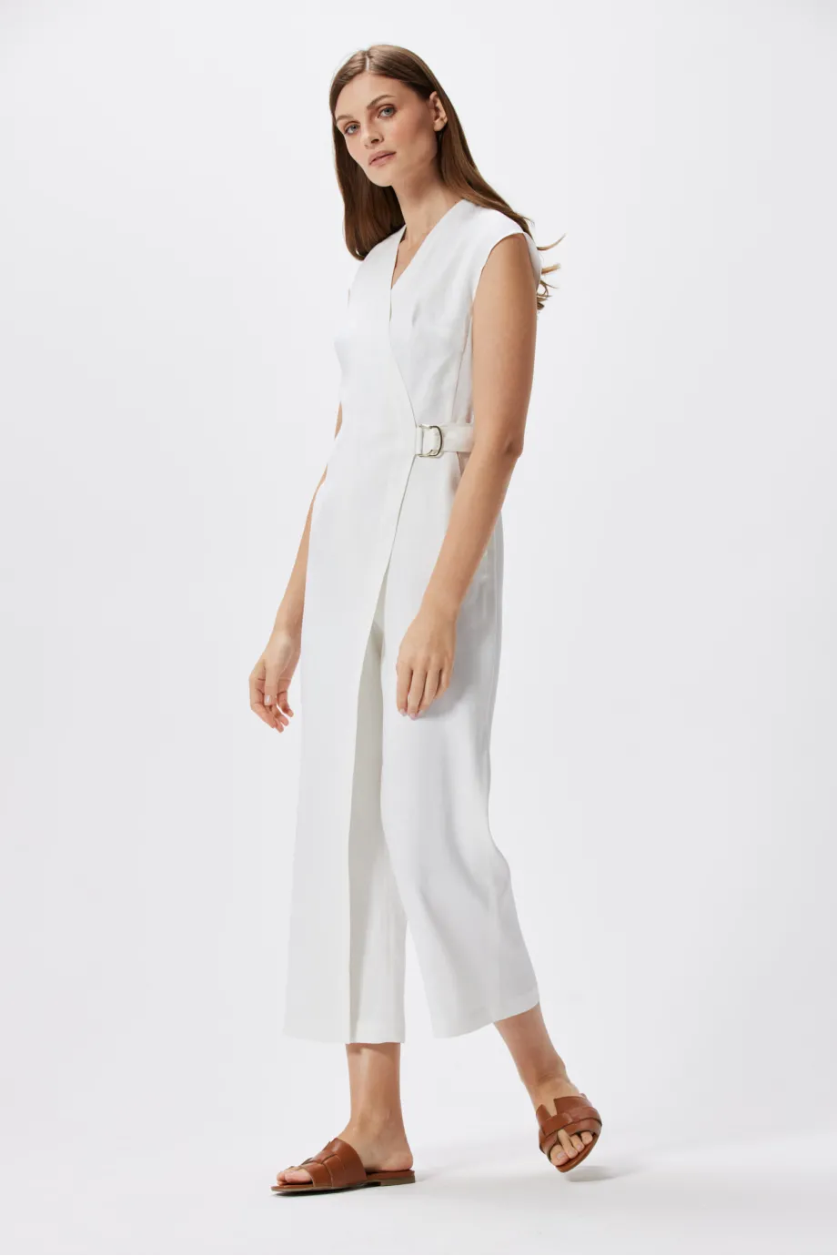 Weißer Leinen-Overall Weißer Leinen-Overall