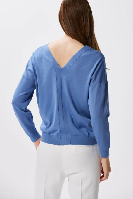 Hellblaue Bluse mit V-Ausschnitt blau