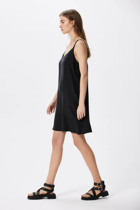 Schwarzes Mini-Kleid