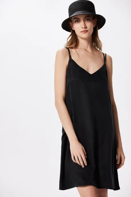 Schwarzes Mini-Kleid