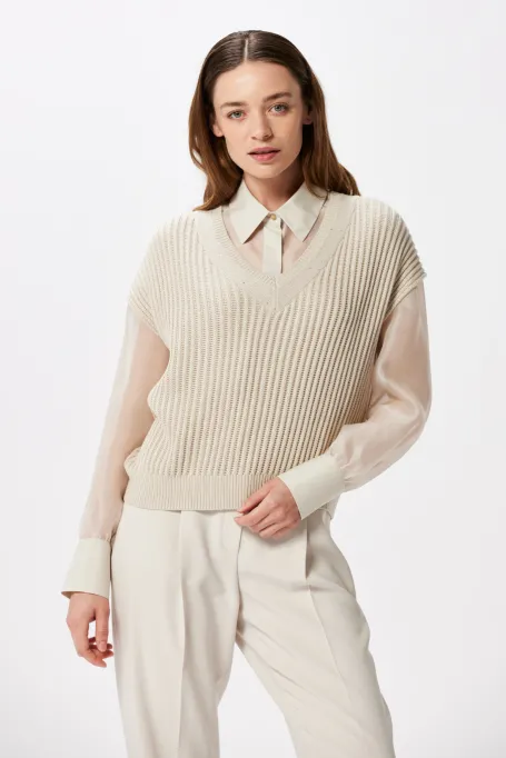 Locker sitzende Bluse mit Seide Ausschnitt V