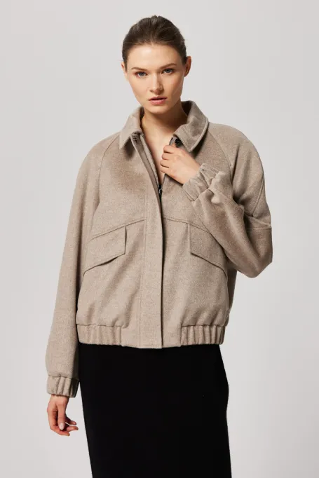Kurze Wolljacke