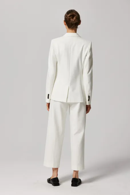 Weißes Sakko zum Anzug