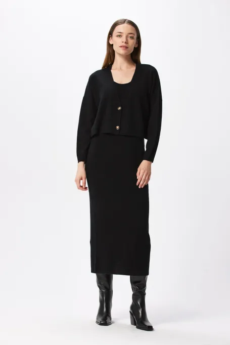 Schwarzes Kleid mit Kaschmir und Merinowolle