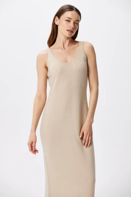 Beiges Kleid mit Kaschmir und Merinowolle