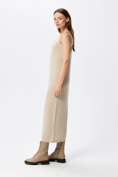 Beiges Kleid mit Kaschmir und Merinowolle