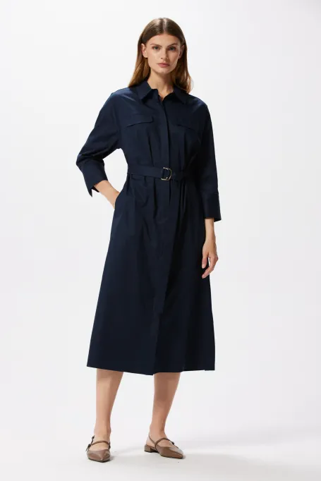 Dunkelblaue Hemdblusenkleid mit Gürtel