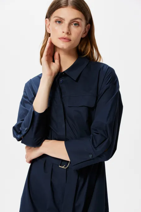 Dunkelblaue Hemdblusenkleid mit Gürtel