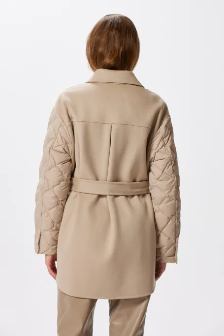 Beige Daunenjacke mit Gürtel