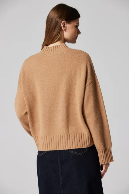 Pullover mit Kamelwolle