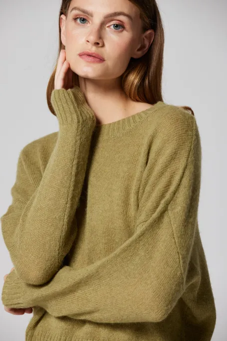 Grüner Pullover aus Alpaka-Wollmischung