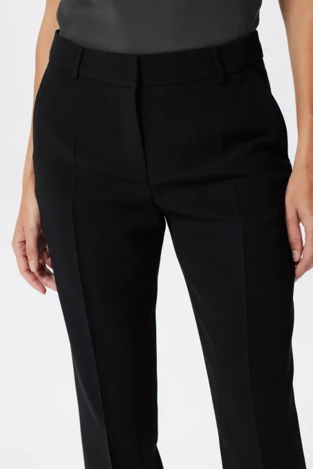 Elegante schwarze Lotto-Anzughose