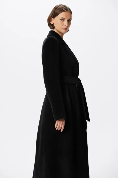 Schwarzer Mantel mit Gürtel aus Suri-Alpaka