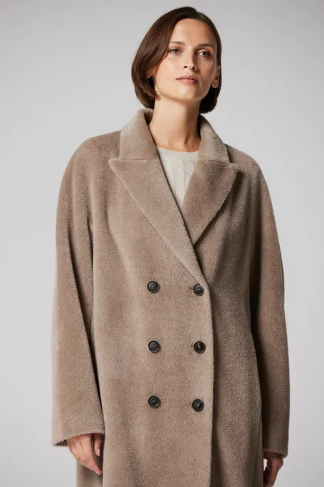 Beiger Zweireiher-Mantel mit Suri-Alpaka