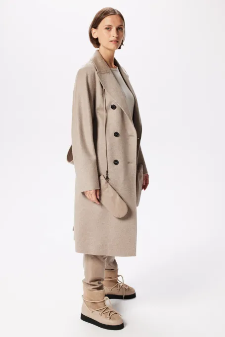 Beiger Wollmantel mit Gürtel