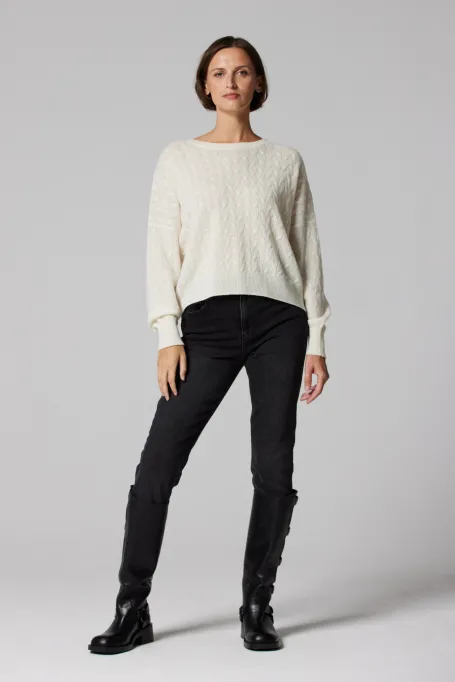 Weißer Kaschmirpullover