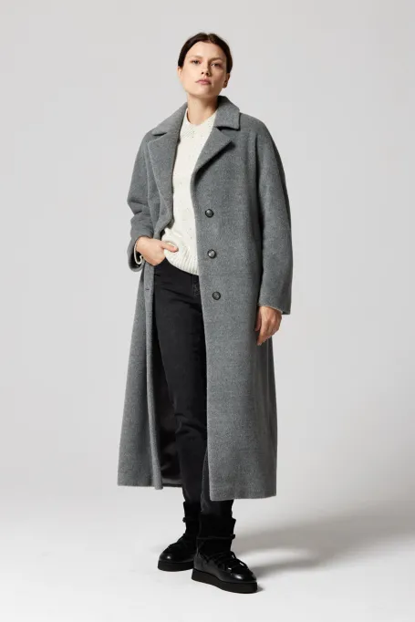 Grauer Wollmantel mit Suri-Alpaka