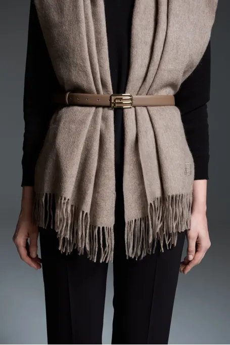 Leder Gürtel mit PA Logo Schnalle