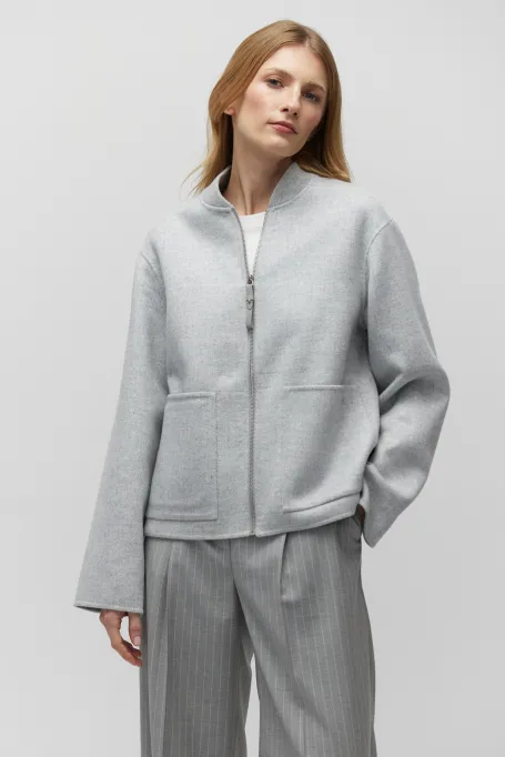 Graue Doubleface-Jacke mit Seide