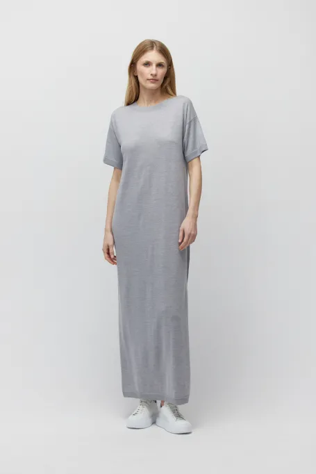 Graues Maxikleid aus Merinowolle