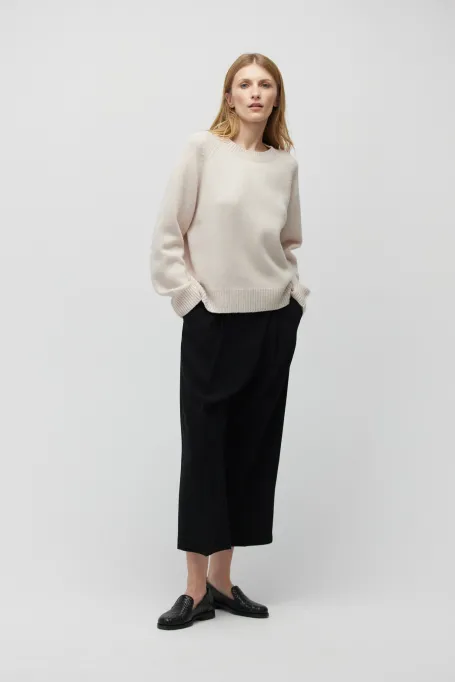 Schwarze Culotte-Hose