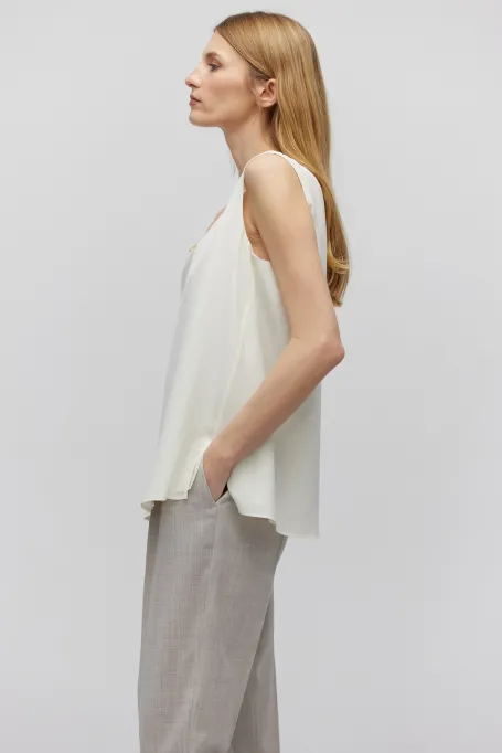 Weiße Bluse aus Seide