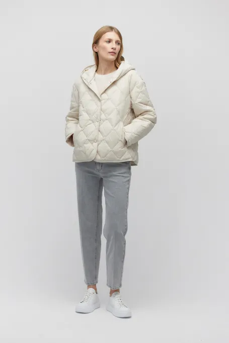 Beige Daunenjacke mit Kapuze