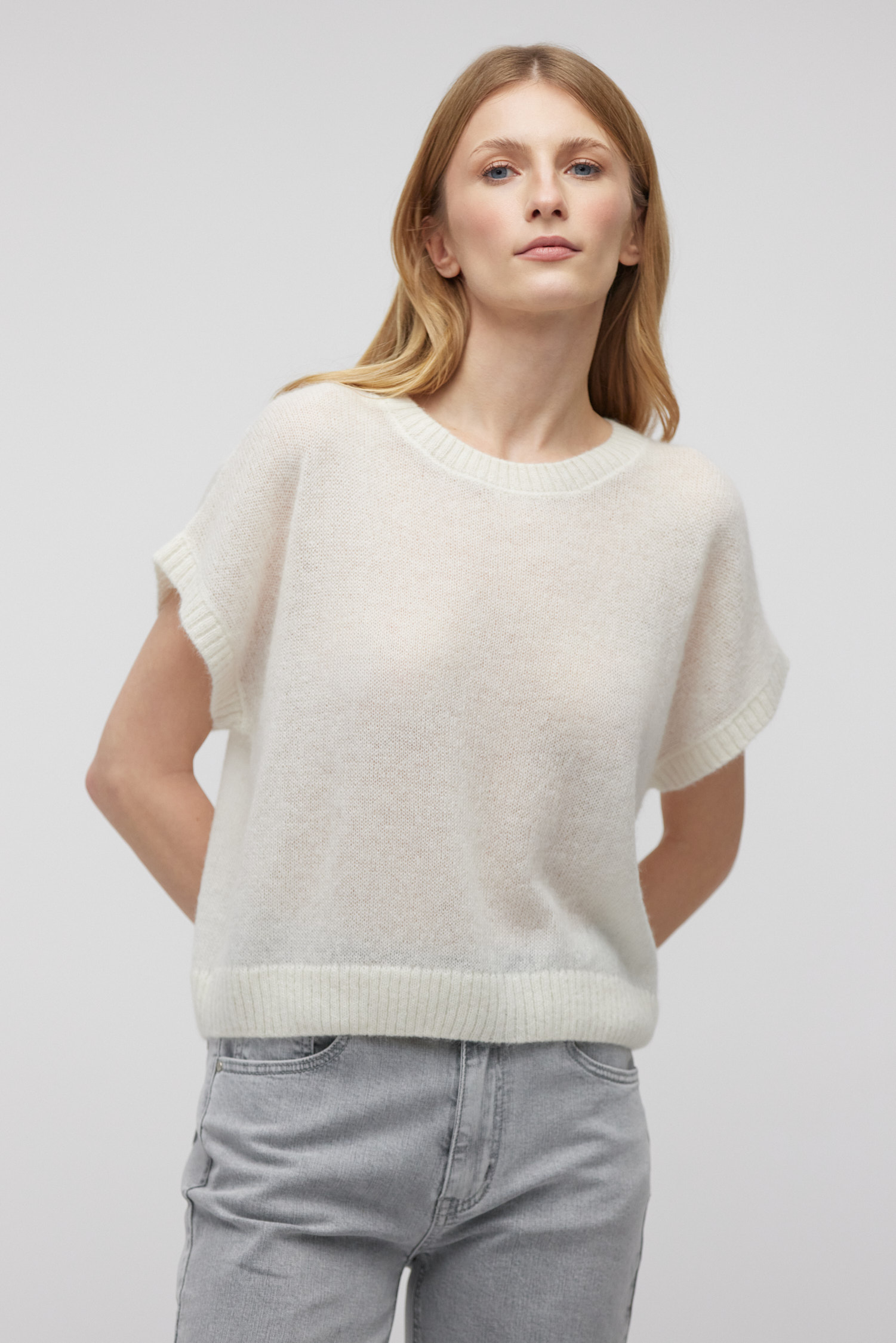 Sahnfarbenes Bluse mit Alpaka-Wollanteil