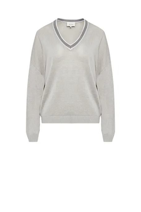 Leinenbluse mit V-Ausschnitt