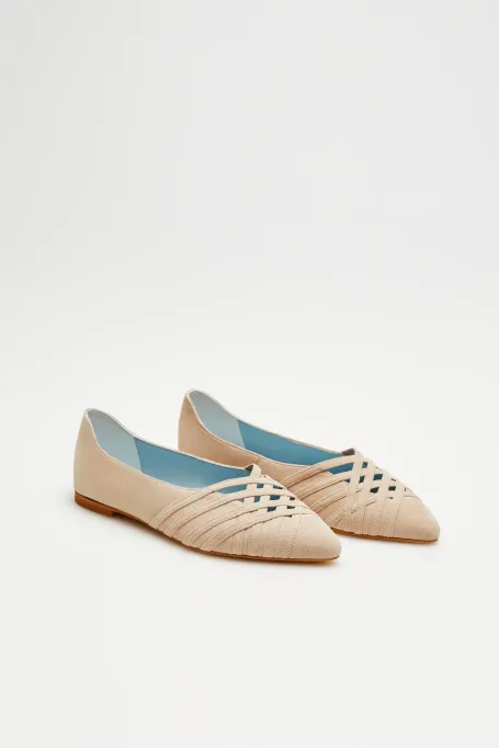 Beige Ballerinas aus Wildleder