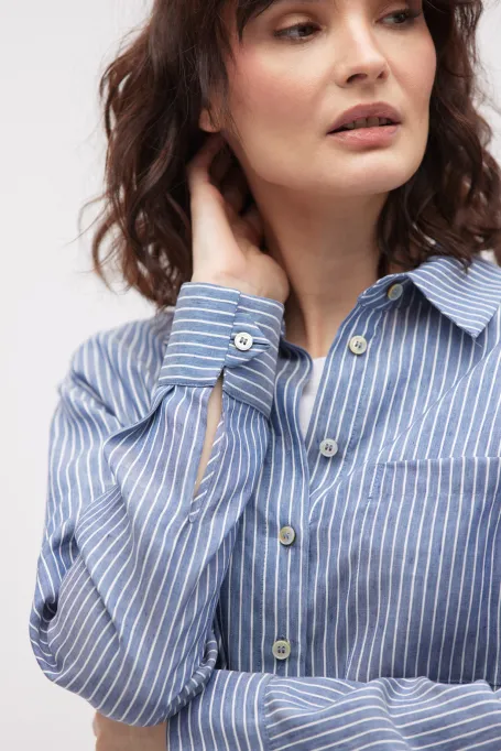 Gestreiftes Hemd marine