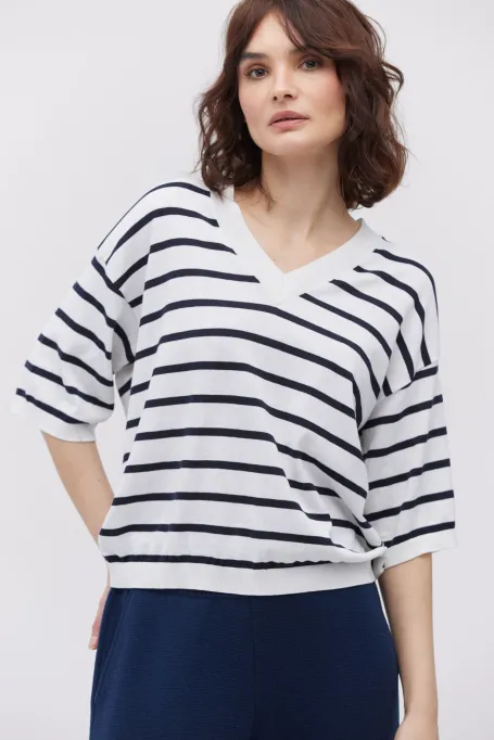 Gestreiftes T-Shirt mit Seide
