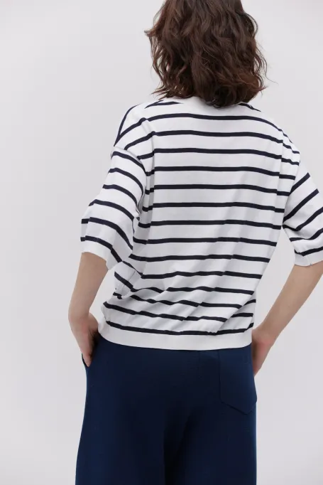 Gestreiftes T-Shirt mit Seide