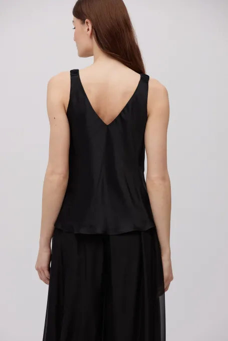 Schwarze Seidenbluse mit Trägern