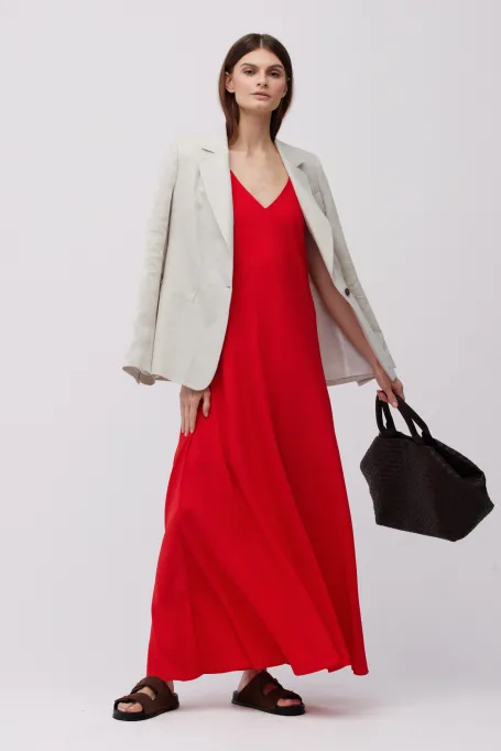 Rotes Maxi-Kleid aus Seide