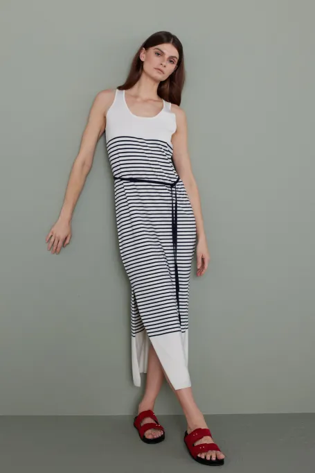 Midikleid mit Streifen aus Seide und Baumwolle weiß